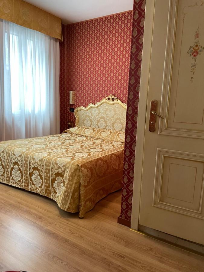 Hotel Apostoli Garden Венеция Экстерьер фото