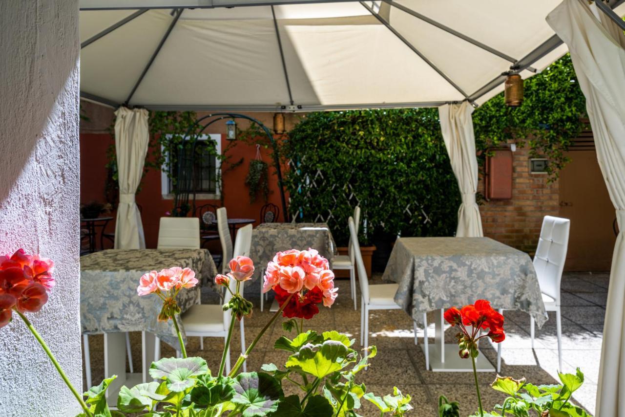 Hotel Apostoli Garden Венеция Экстерьер фото