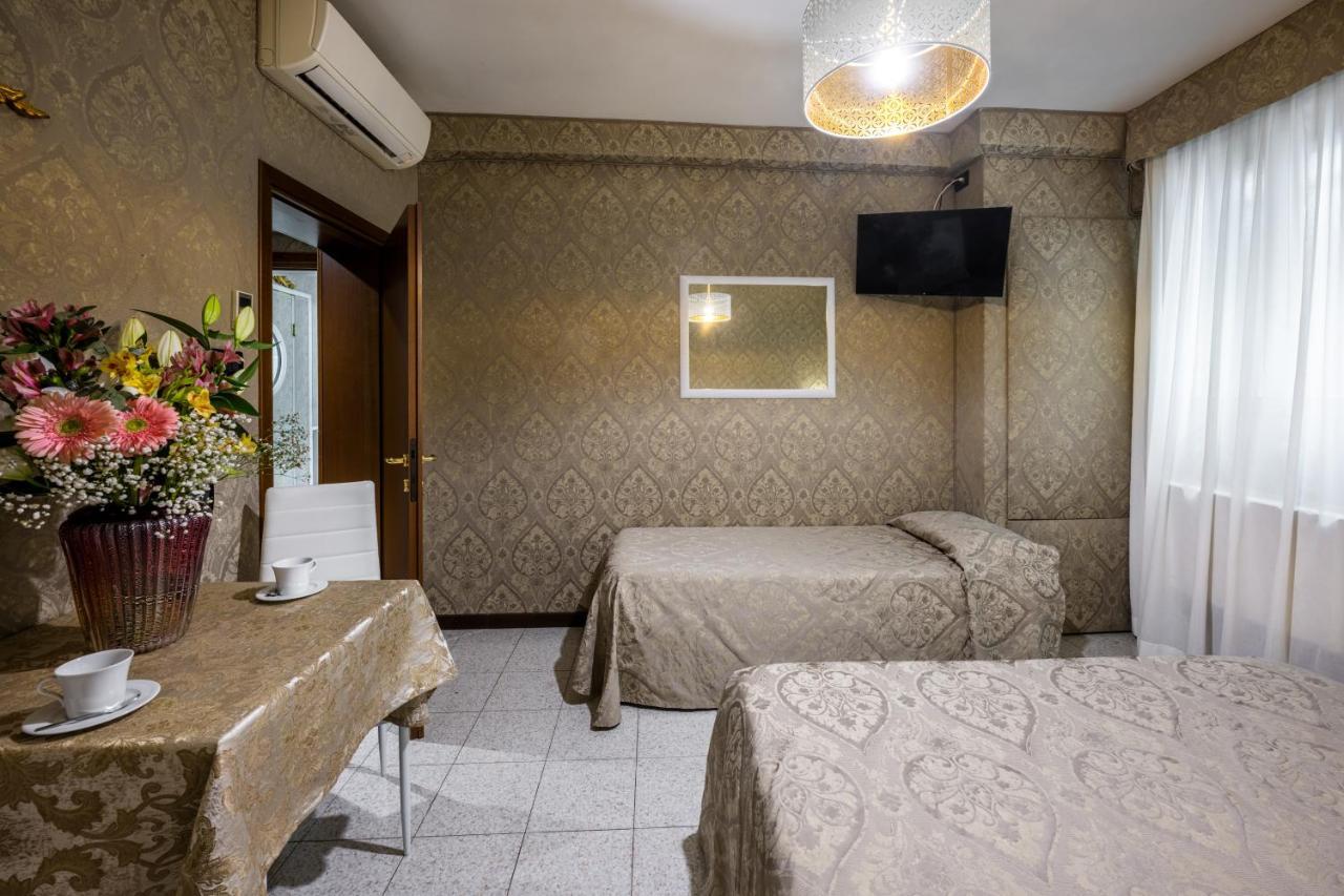Hotel Apostoli Garden Венеция Экстерьер фото