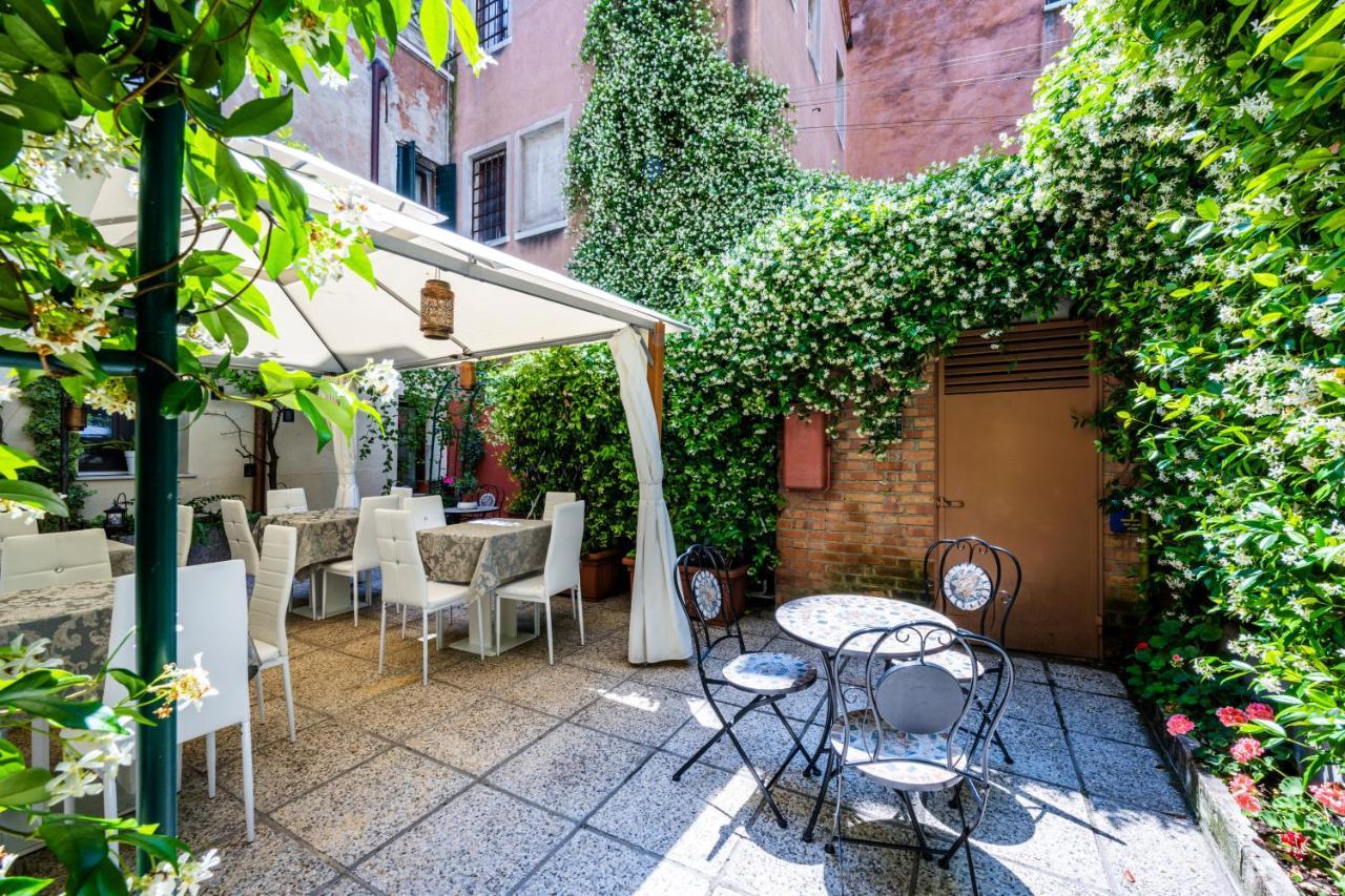 Hotel Apostoli Garden Венеция Экстерьер фото